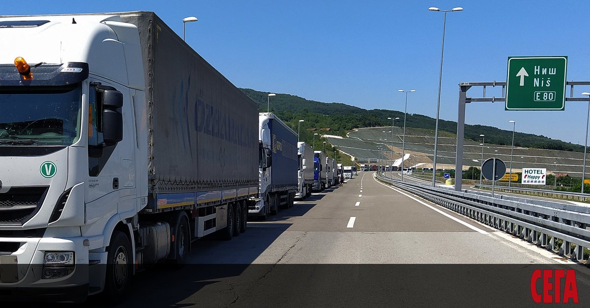 Наричана от експремиера Бойко Борисов печатница за пари и технологично