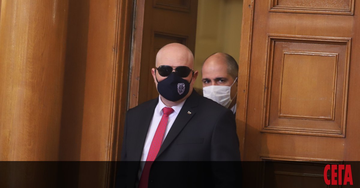 Главният прокурор Иван Гешев предупреди в профила си в Туитър,