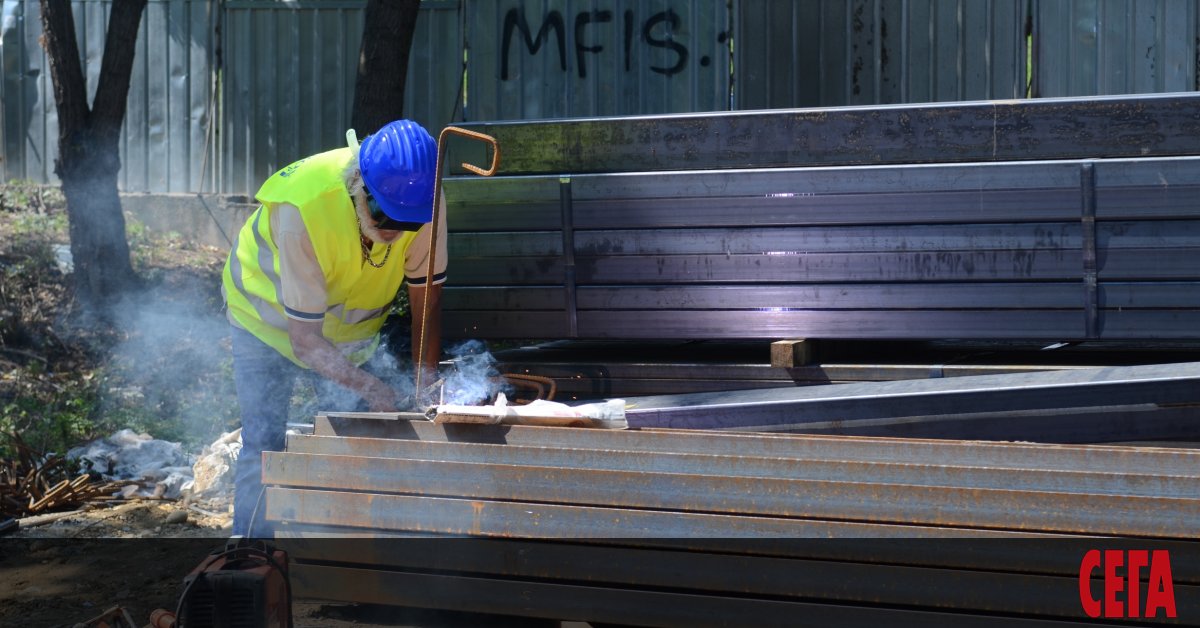 Минималната работна заплата ще бъде увеличена от сегашните 650 лв.