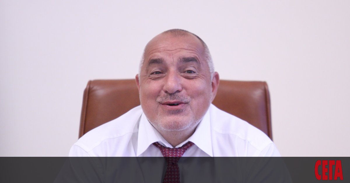 Месец преди ноемврийските избори, при старта на предизборната кампания, надеждата