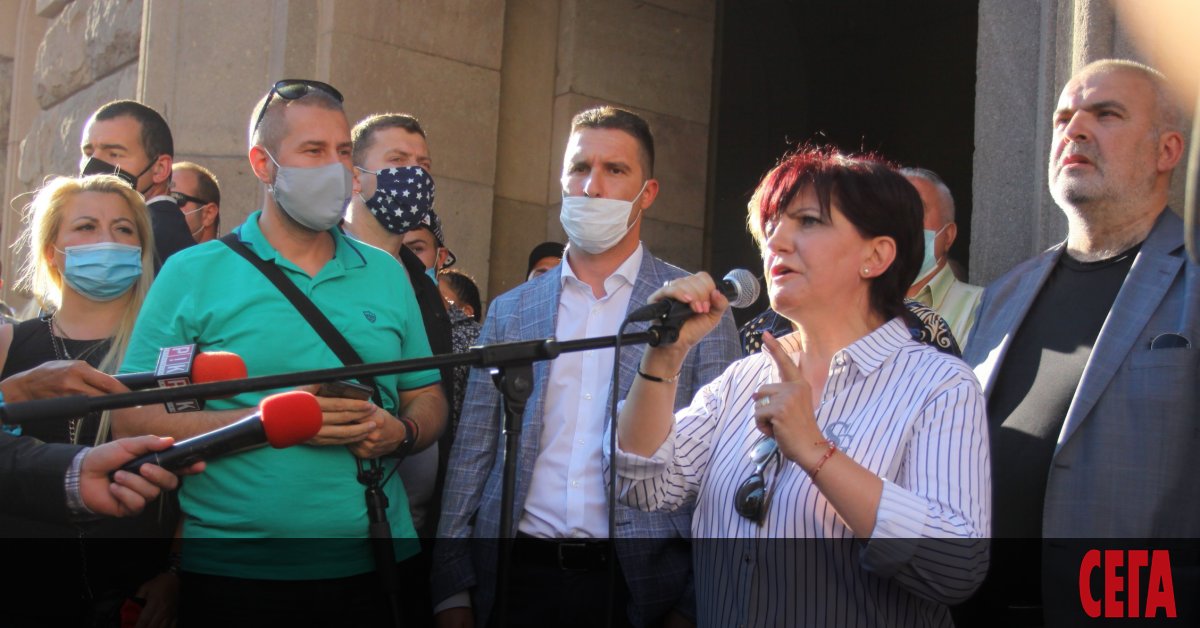 Според председателя на Народното събрание Цвета Караянчева управляващата партия ГЕРБ
