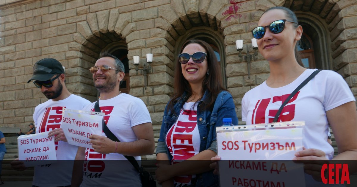 Туроператорите не се отказват от обявения за вторник протест срещу