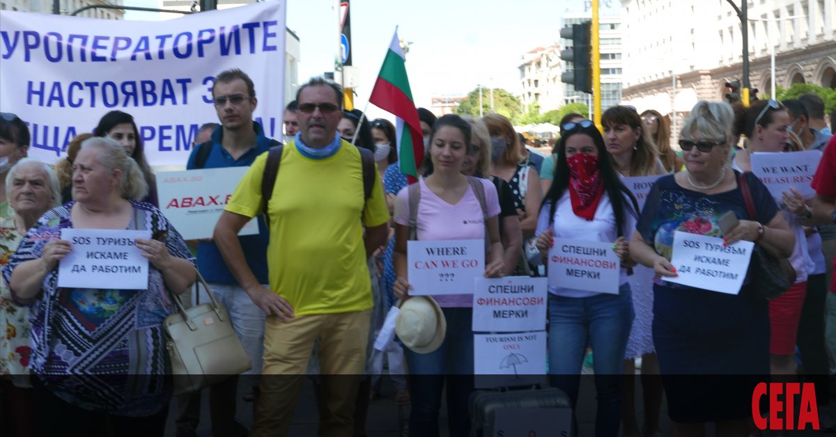 Много български семейства не могат нито да отидат на планираното