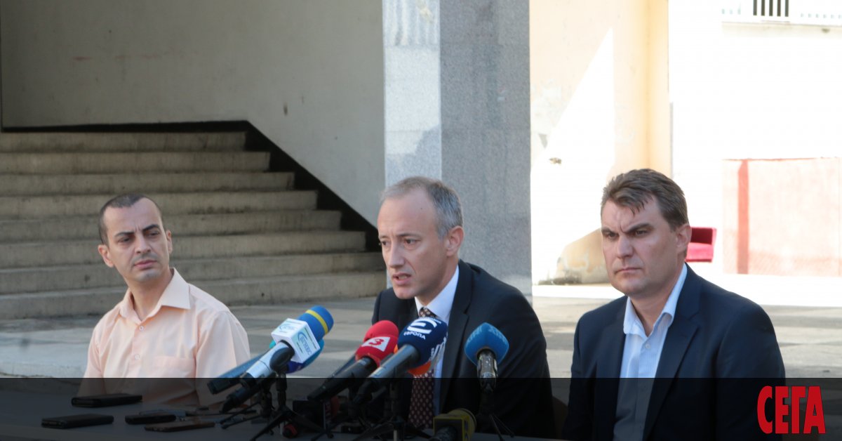 Огромно мнозинство от родителите - 82%, са за присъствено обучение