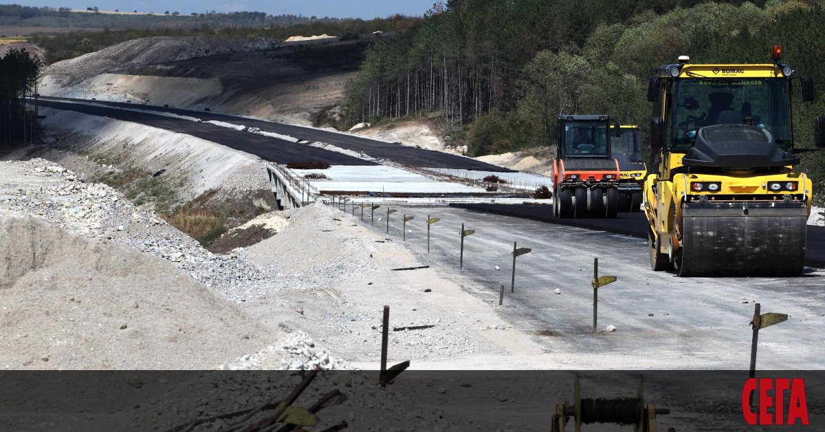 Шепа фирми у нас получават огромна част от разпределяния в