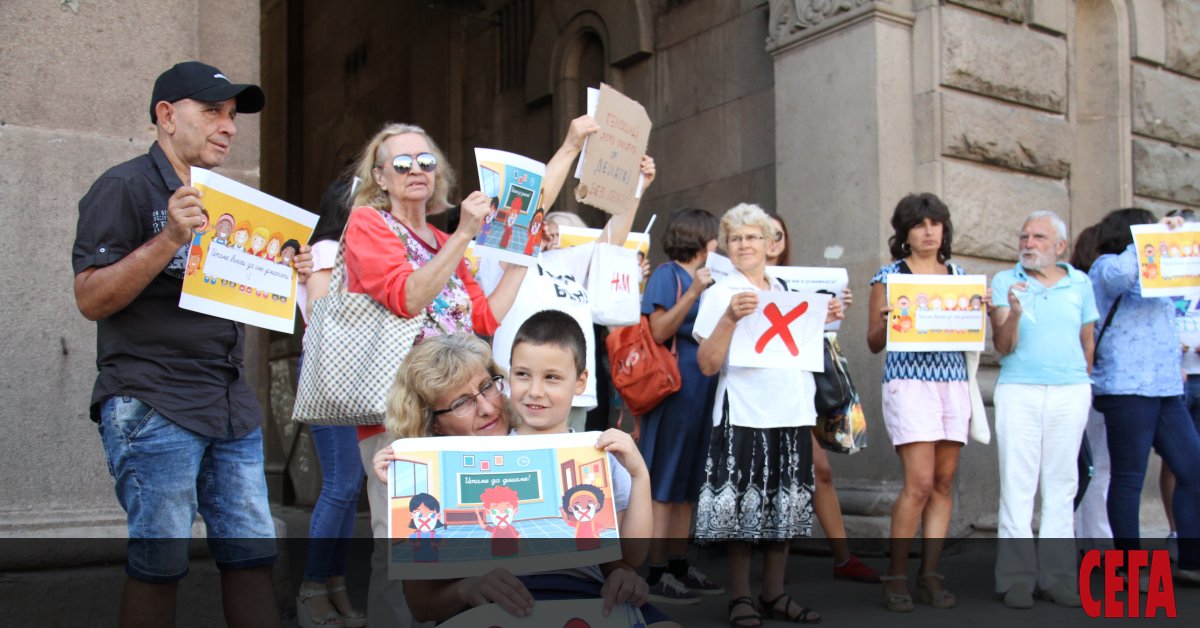 Sindikat Globa Za Roditel Ako Ne Vzeme Bolnoto Si Dete Do Chas Sega