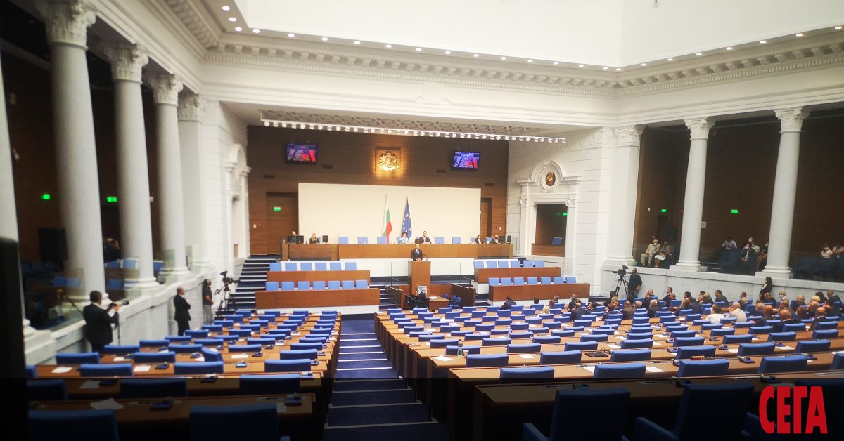 Пет са сигурните формации в следващото Народно събрание, а за