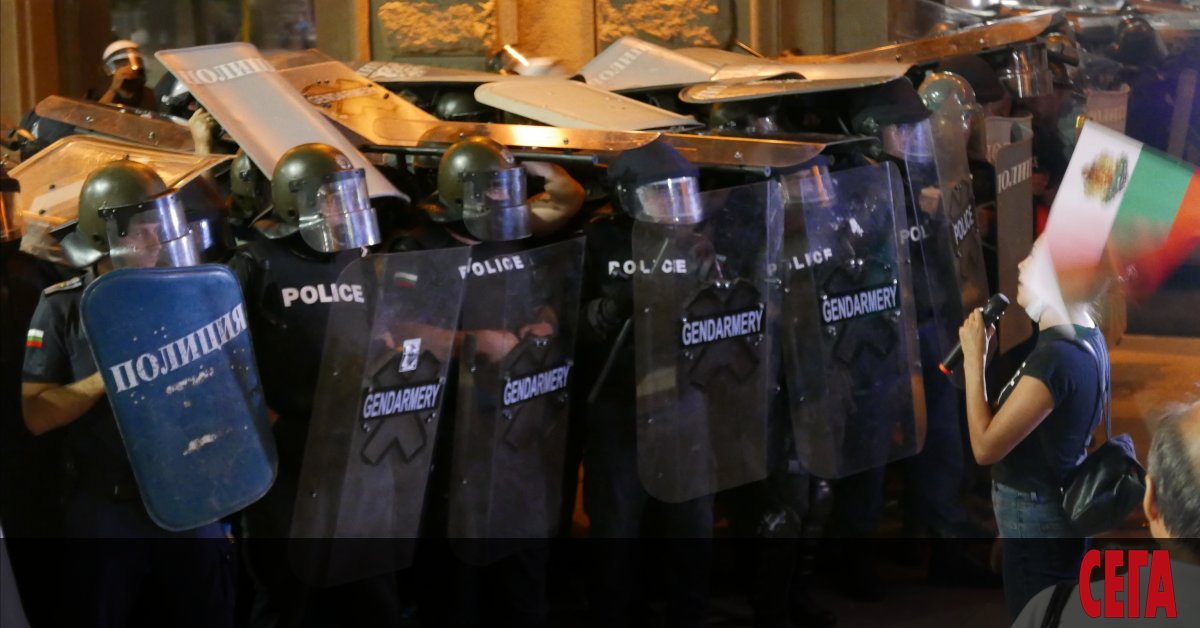 Софийската районна прокуратура предаде на съд 27-годишния Р. И., обвинен