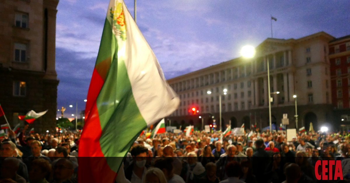 62-рият ден на антиправителствени протести днес ще започне с акция