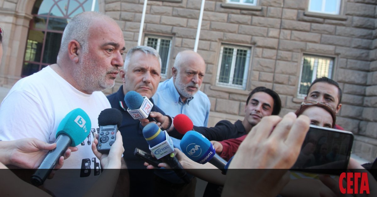 Усещането за това, че светът започва от някого и свършва