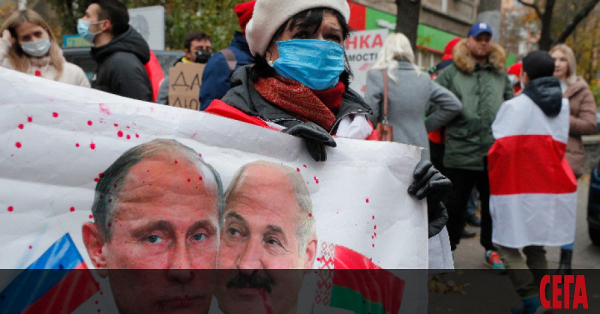 Полицията в Беларус е арестувала десетки граждани в Минск по