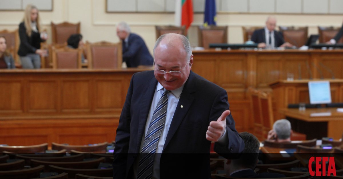 Пореден законодателен хаос сътвори ГЕРБ, след като избърза да поправи