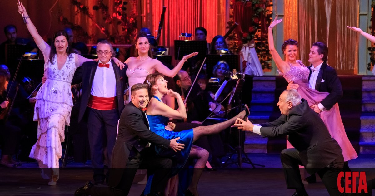 В затворени пространства гражданите са длъжни да носят маска (и