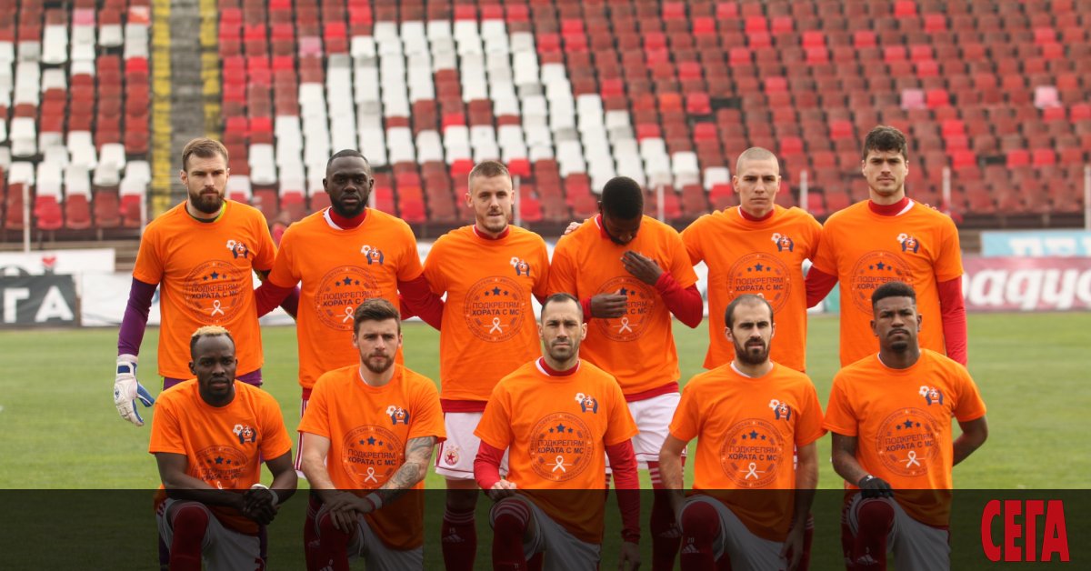 ЦСКА-София надделя с 2:1 над Ботев (Враца) в първия двубой