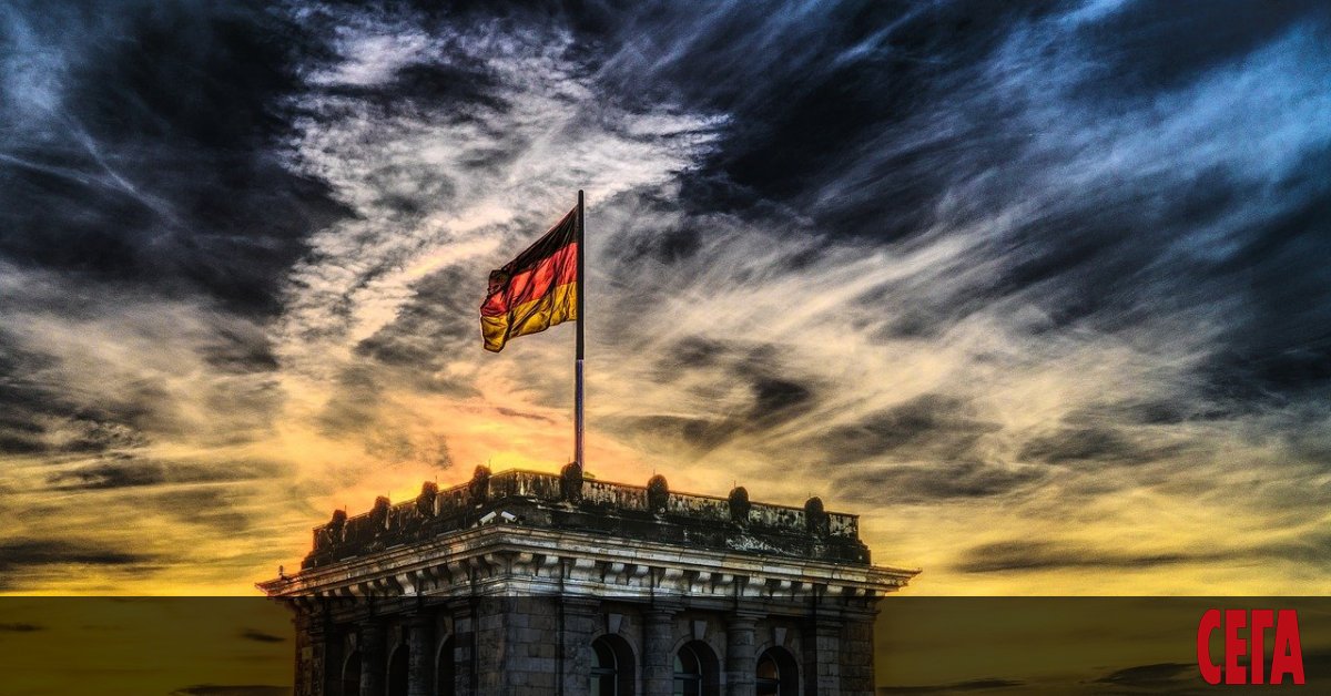 Четирима души са били сериозно ранени при стрелба в район