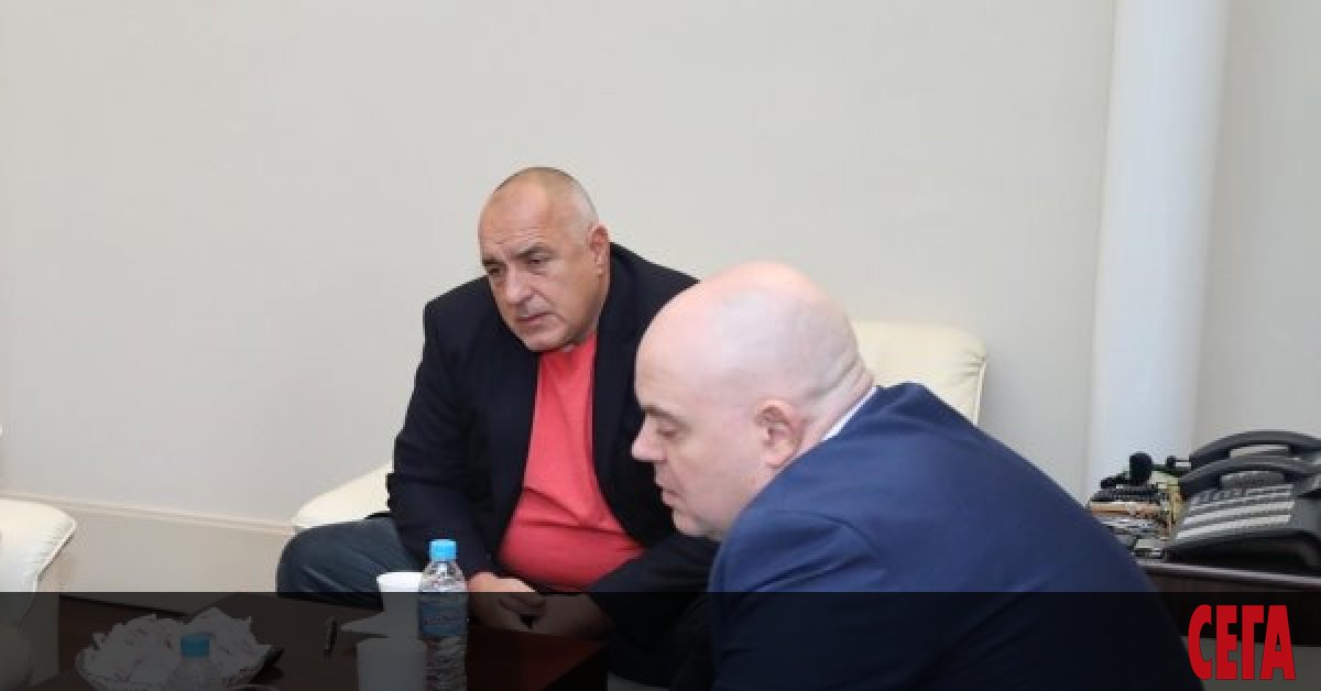 Има всички предпоставки през следващите шест седмици да наблюдаваме най-калната предизборна