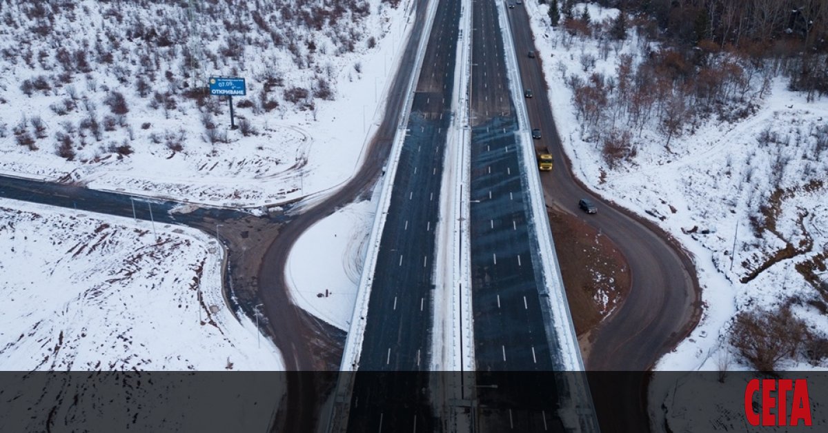 В 8 ч. утре - 6 декември  се пуска движението