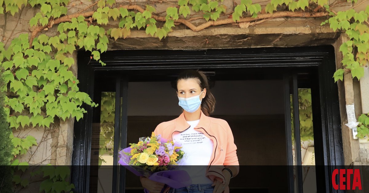 Дълги години тенисът в България се славеше единствено и само