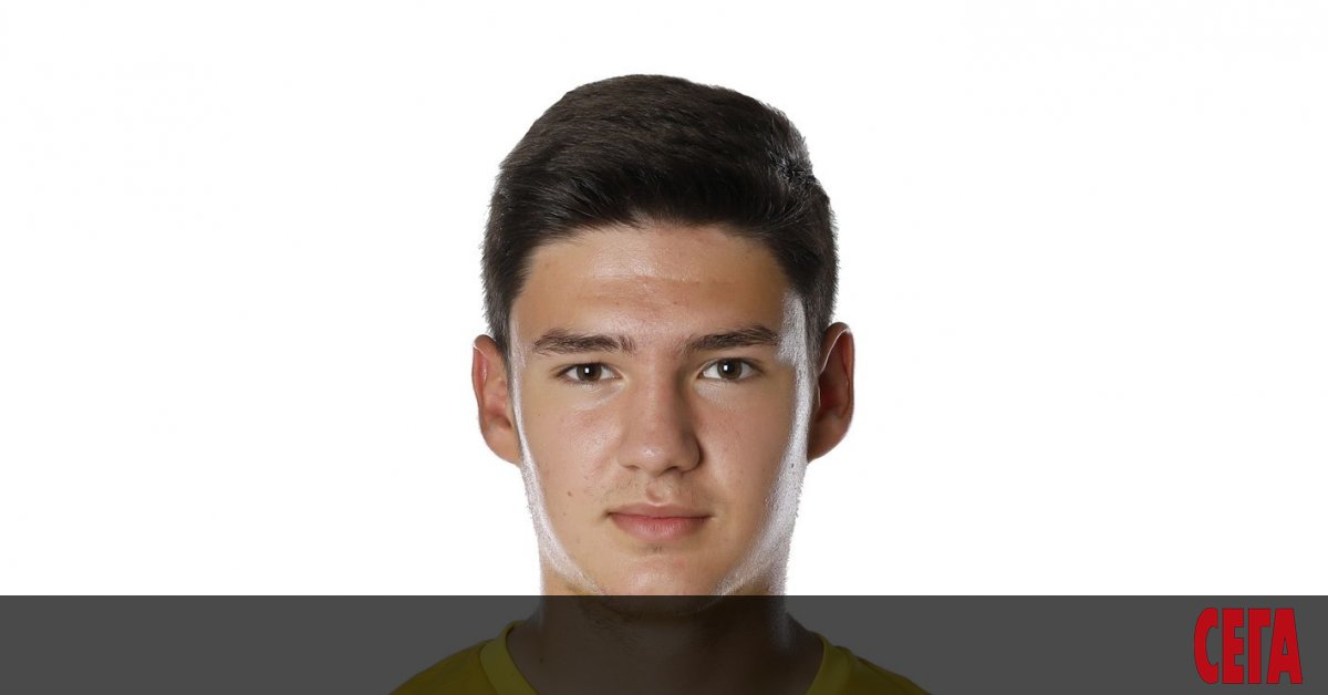 Втори клуб от Серия А прояви интерес към талантливия вратар