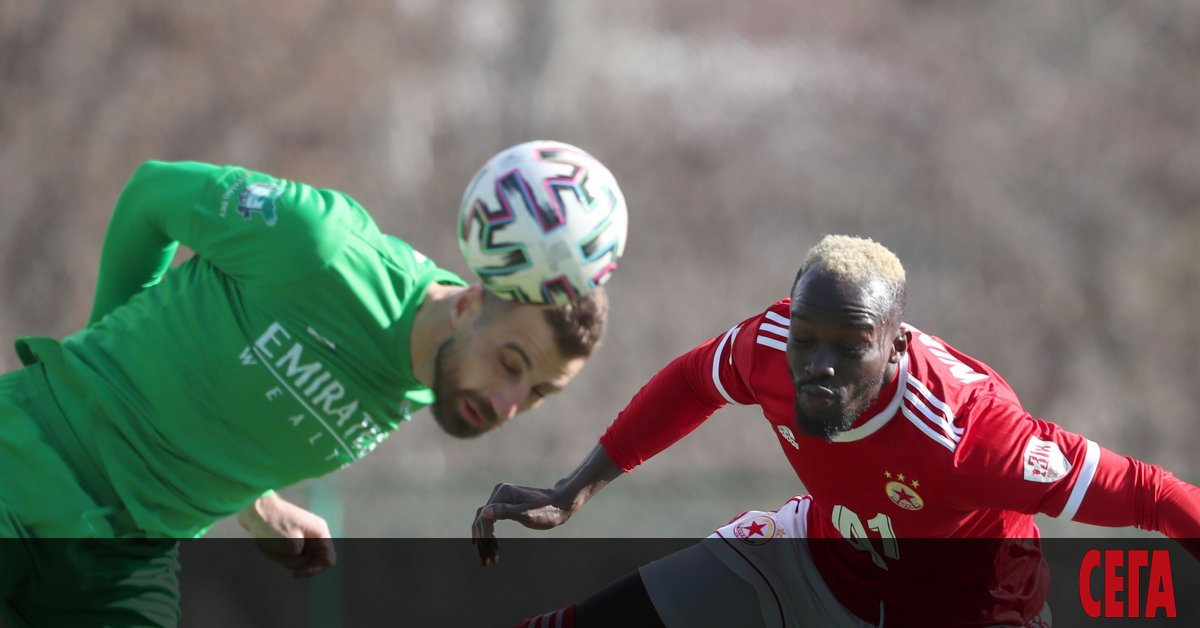 ЦСКА-София пропусна да победи като гост лидера във Втора лига