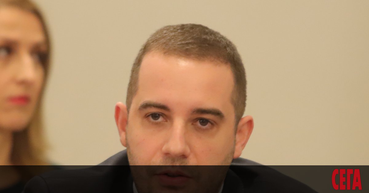 Положителното е, че хората, на които е поставена първа доза