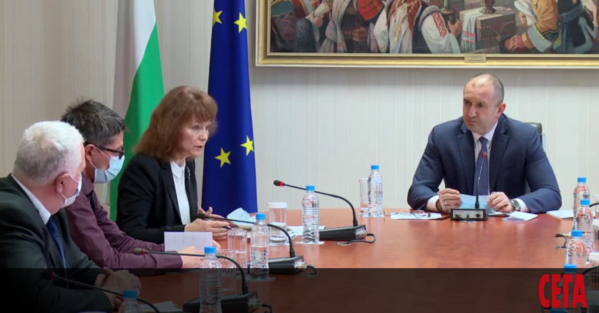 Вариантът гражданите под карантина или в изолация да гласуват с