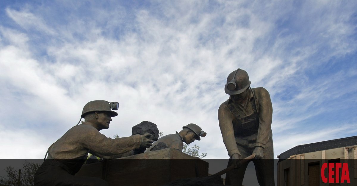 Европа уверено, но все още с бавни стъпки, намалява зависимостта