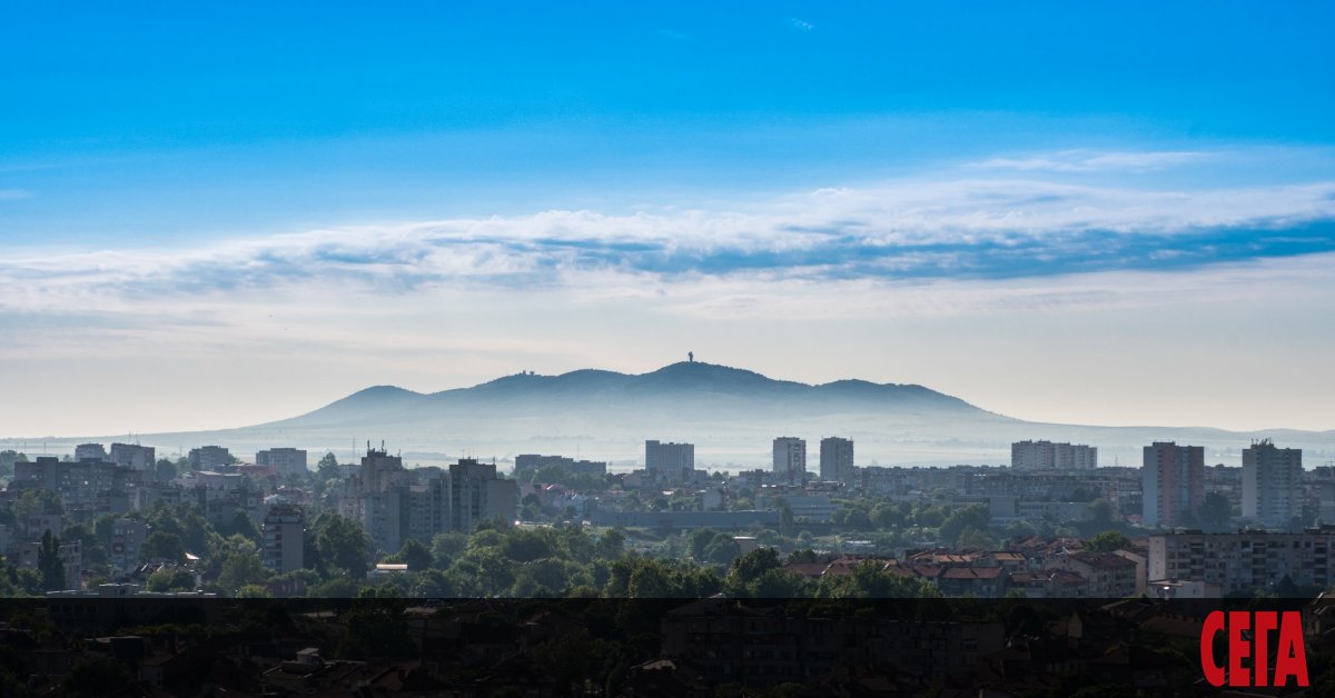 Истерията срещу 5G не подмина и Ямбол. 14 общински съветници