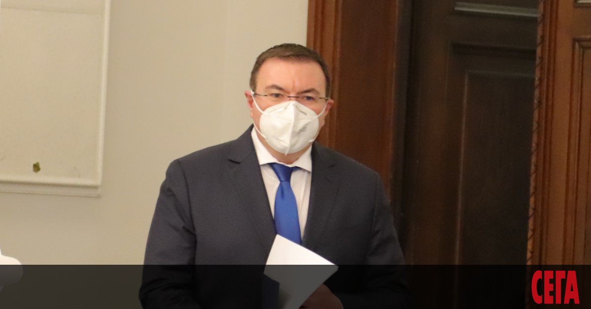 Българската власт най-после излезе с обяснение за темпа на бавното