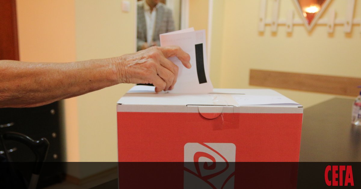 С жестоки пререкания и тежки обвинения в манипулации и лъжи