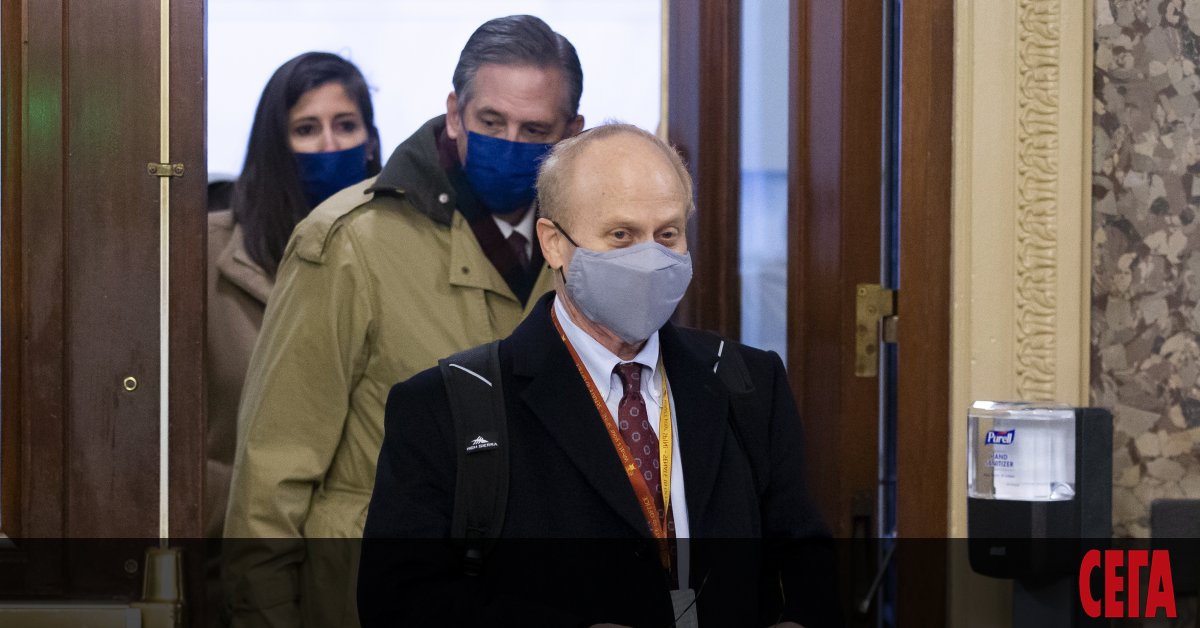 Днес адвокатите на Доналд Тръмп ще изложат тезата си защо