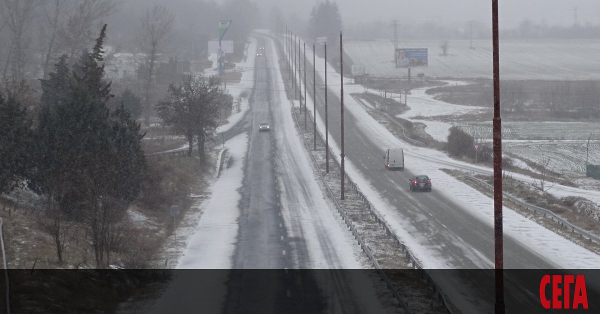 До 70 метра е ограничена видимостта поради мъгла в района
