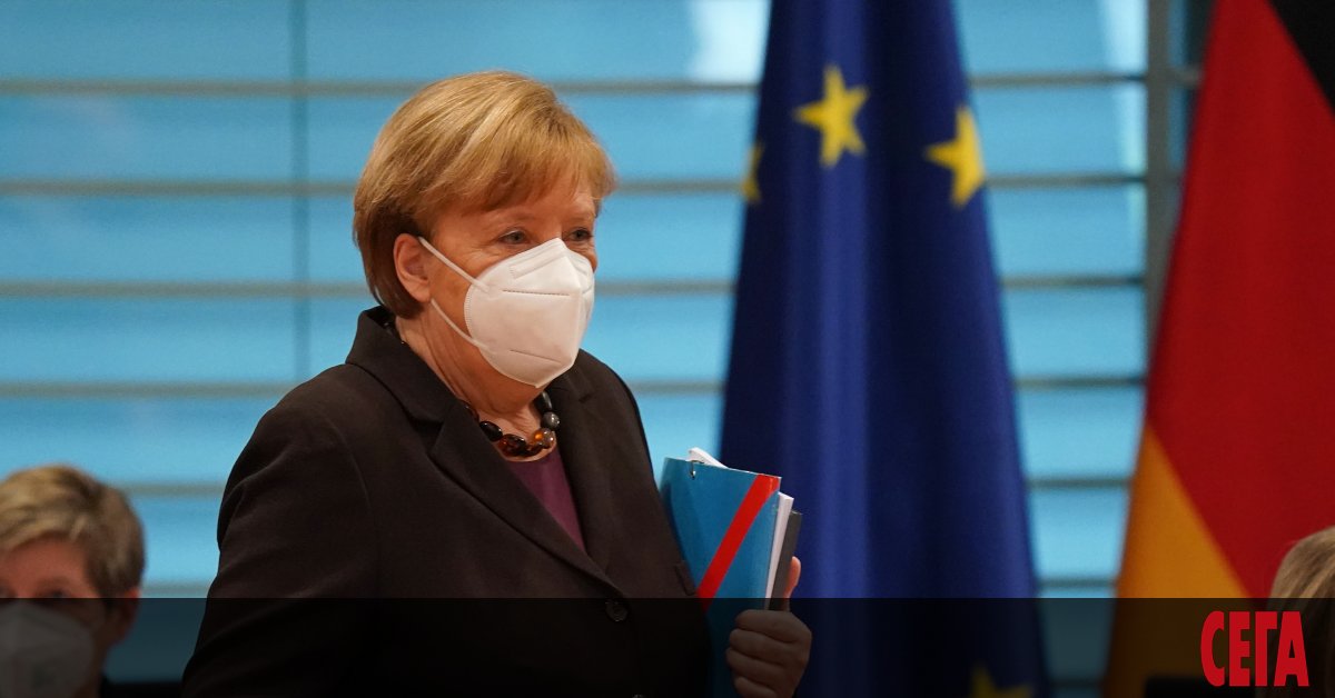 Ваксинираните срещу ковид-19 не бива да очакват скоро европейски преференции