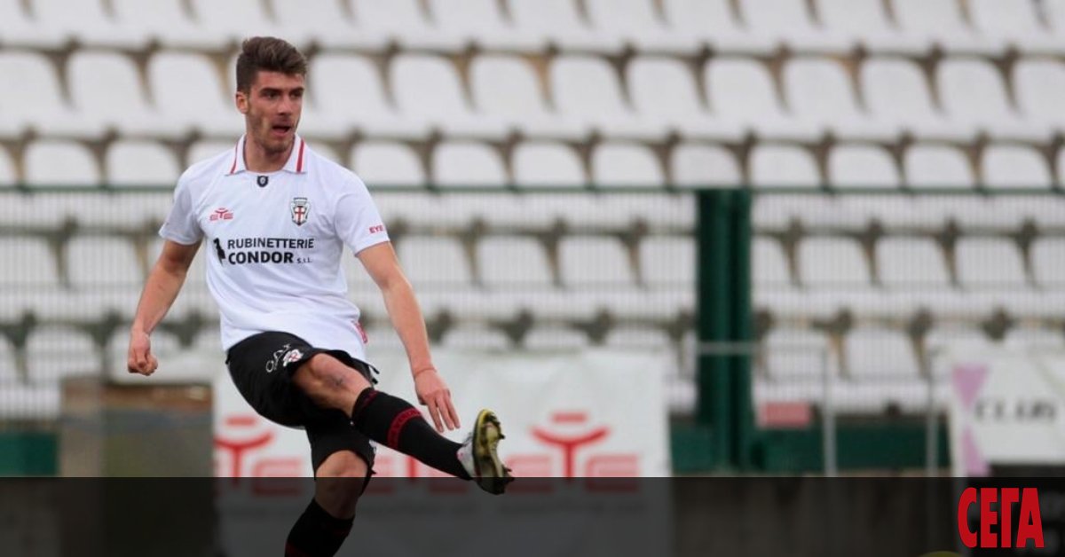 Миналата седмица вратарят на Левски Иван Андонов премина във Фиорентина, където