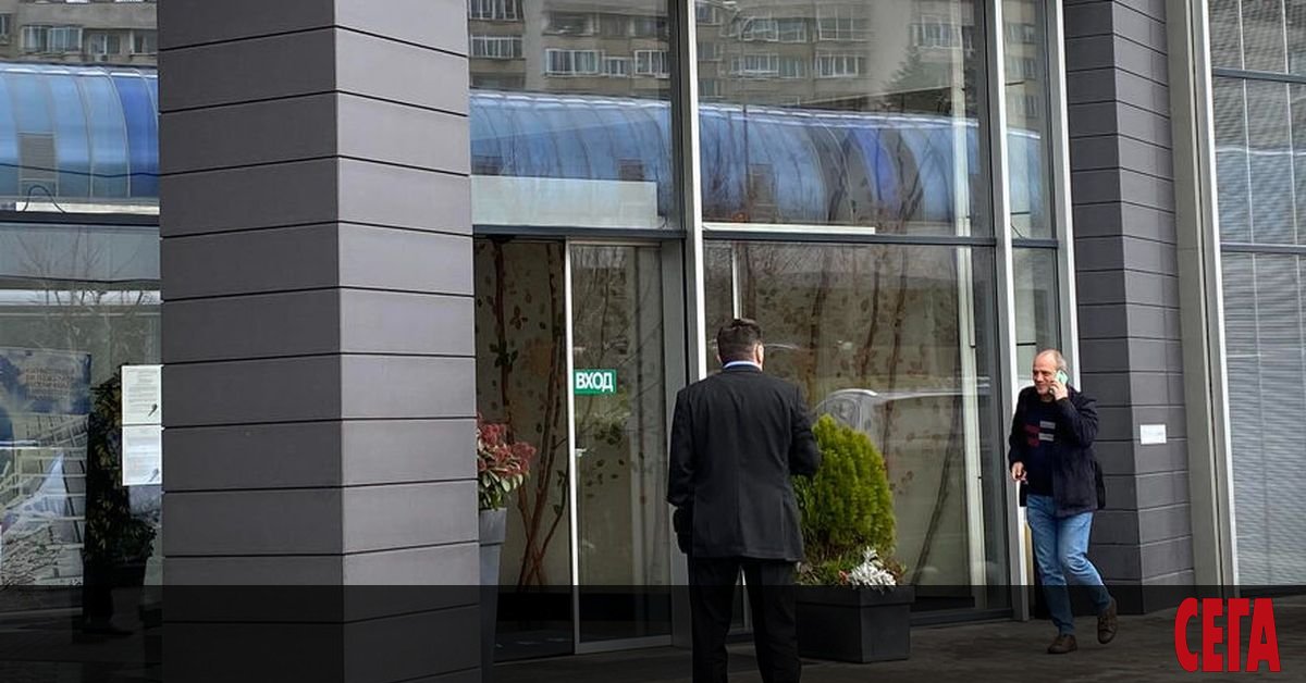 Собственикът на ЦСКА-София Гриша Ганчев продължава да поддържа пълно мълчание