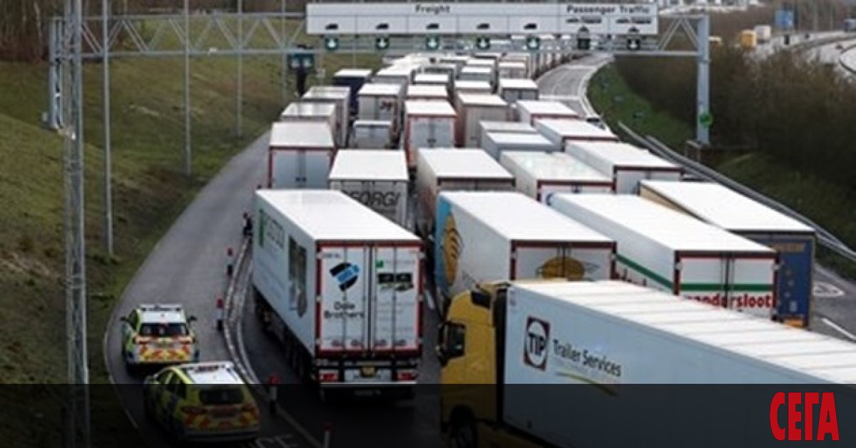 Обемът на износа през британски пристанища за ЕС е намалял