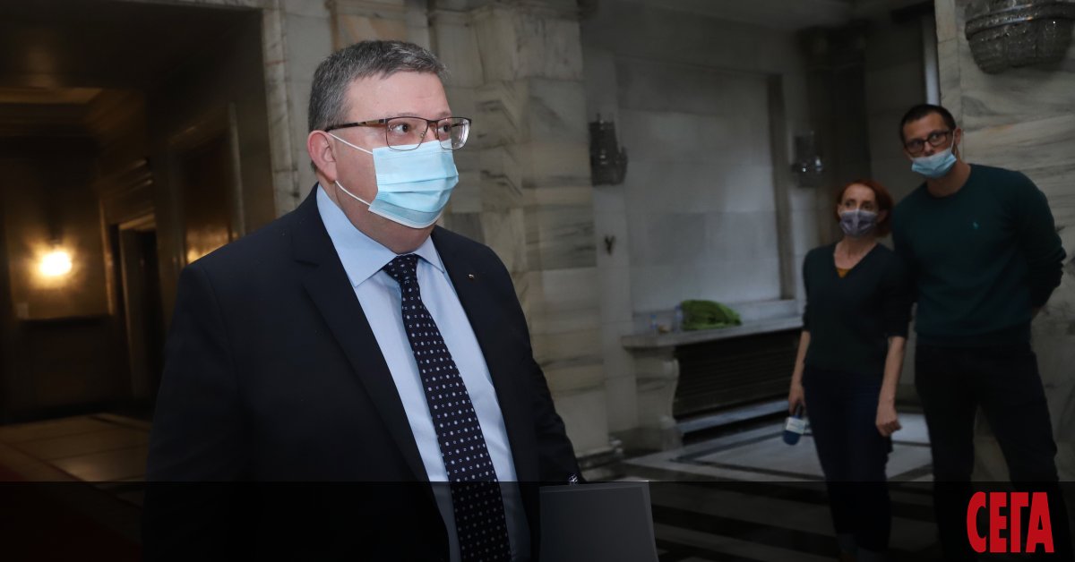 Антикорупционната комисия КПКОНПИ е издействала запори и възбрани в чужбина,