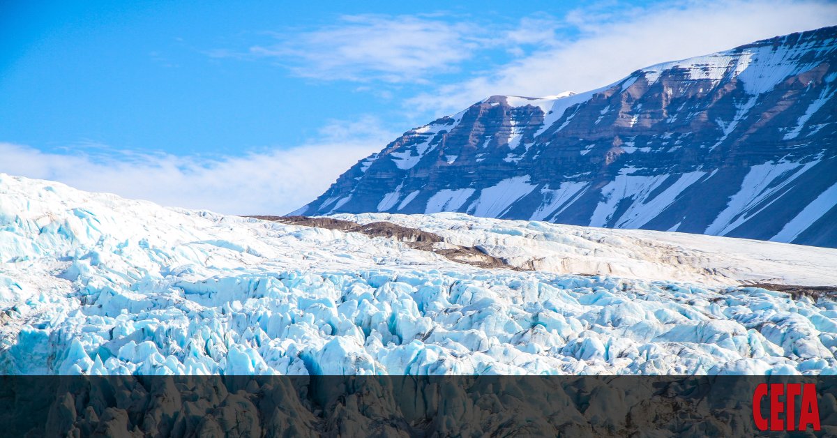 Дълбоко в планината, на самотен остров в архипелага Свалбард, по