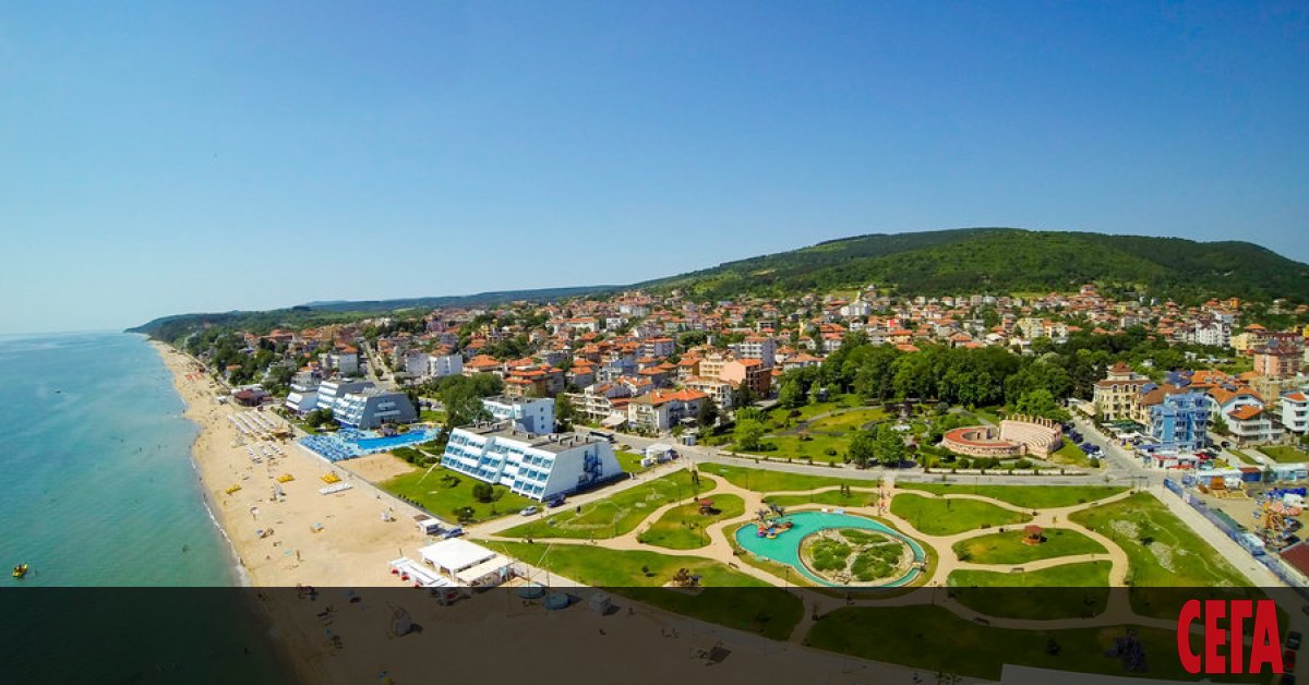 Обособяването на новата община Обзор не минава гладко. Около 200