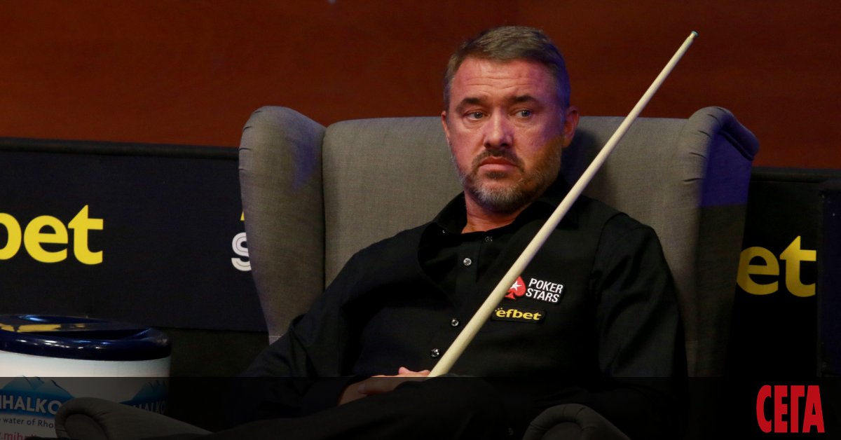 Девет години по-късно легендата Стивън Хендри се завръща в професионалния