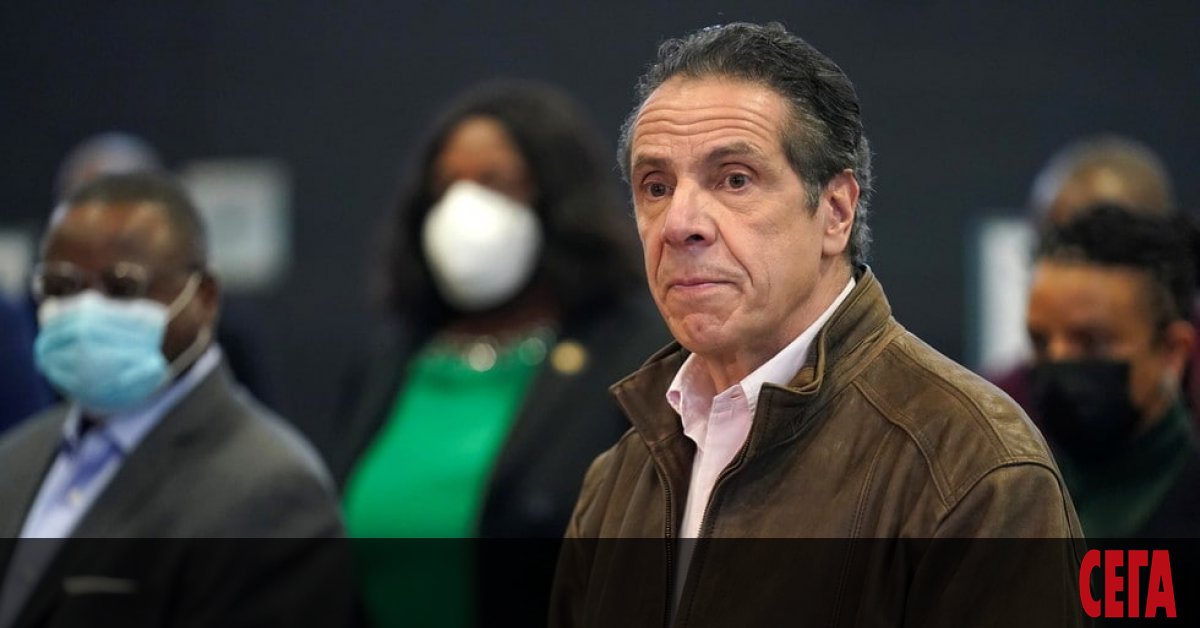 Трета жена обвини губернатора на Ню Йорк Андрю Куомо в