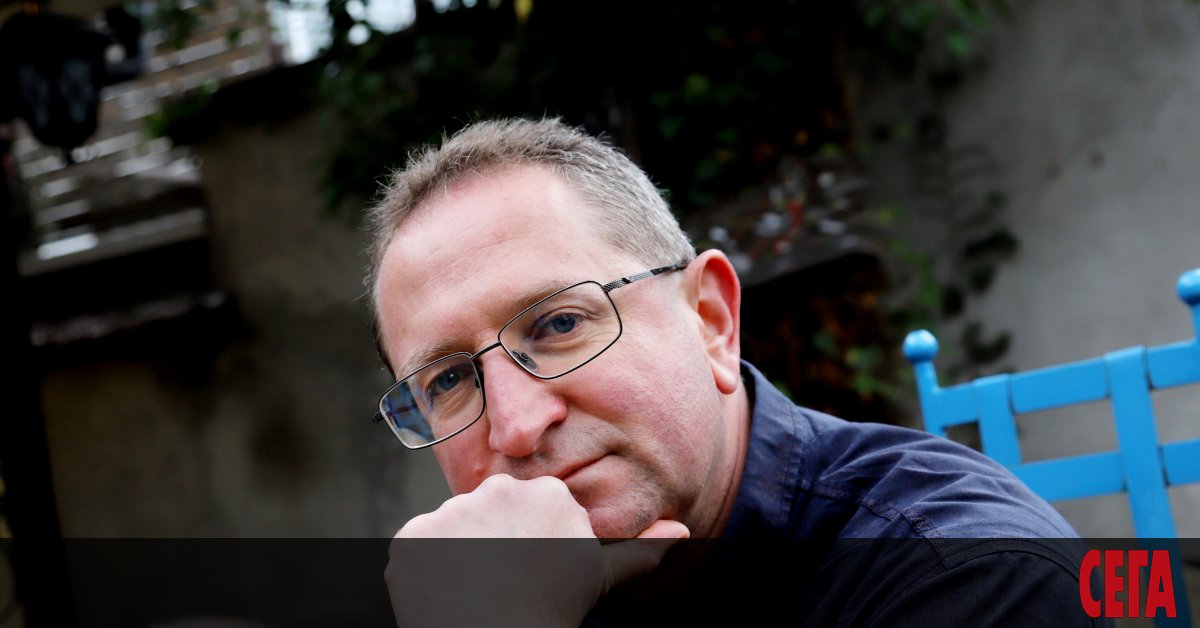 - Г-н Бърдаров, една година живеем в съвсем различна обстановка