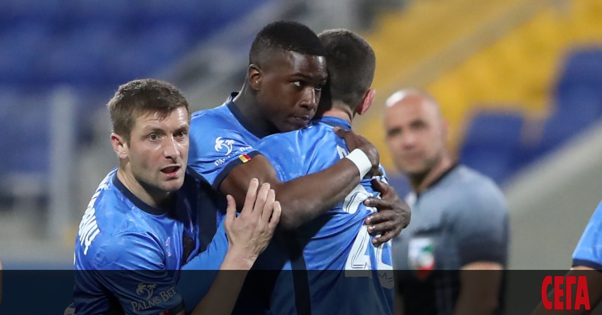 Левски елиминира Берое след успех с 3:1 на ст. Виваком