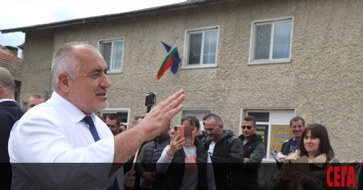 Не просто предизборна агитация, а див популизъм - така някои