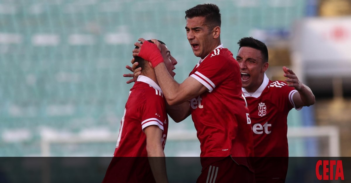 Дебютантът в Първа лига ЦСКА 1948 успя да намери място