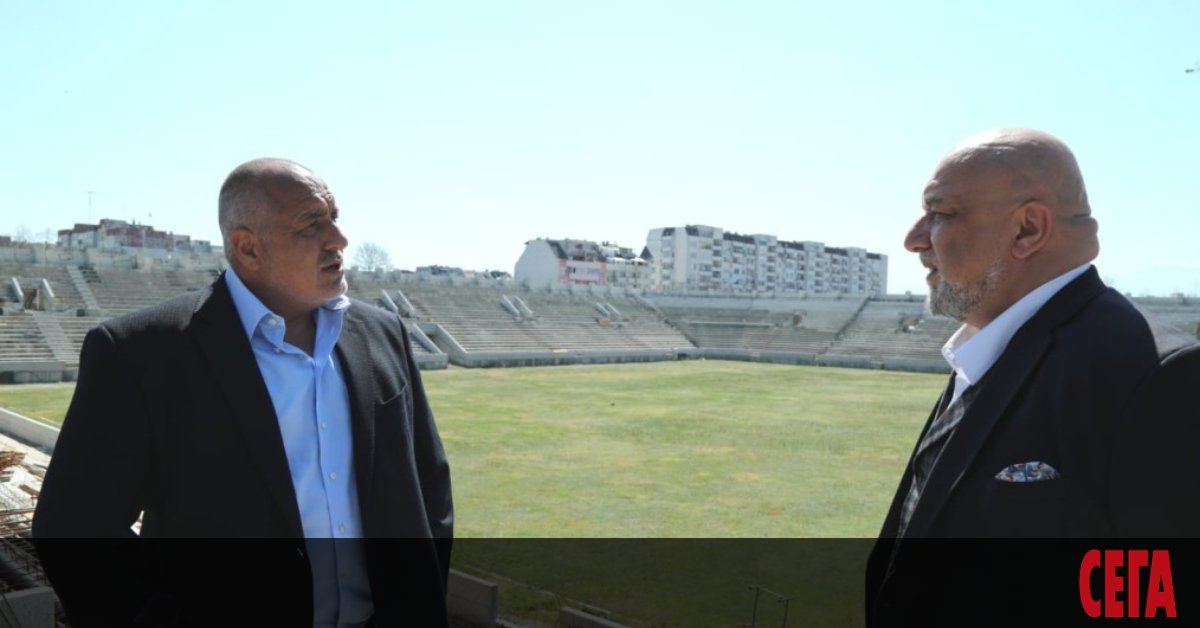 Стадион Христо Ботев в Пловдив няма да е готов в