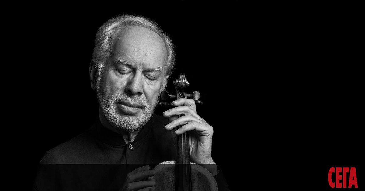 На 18 и 22 април пред публиката в зала България