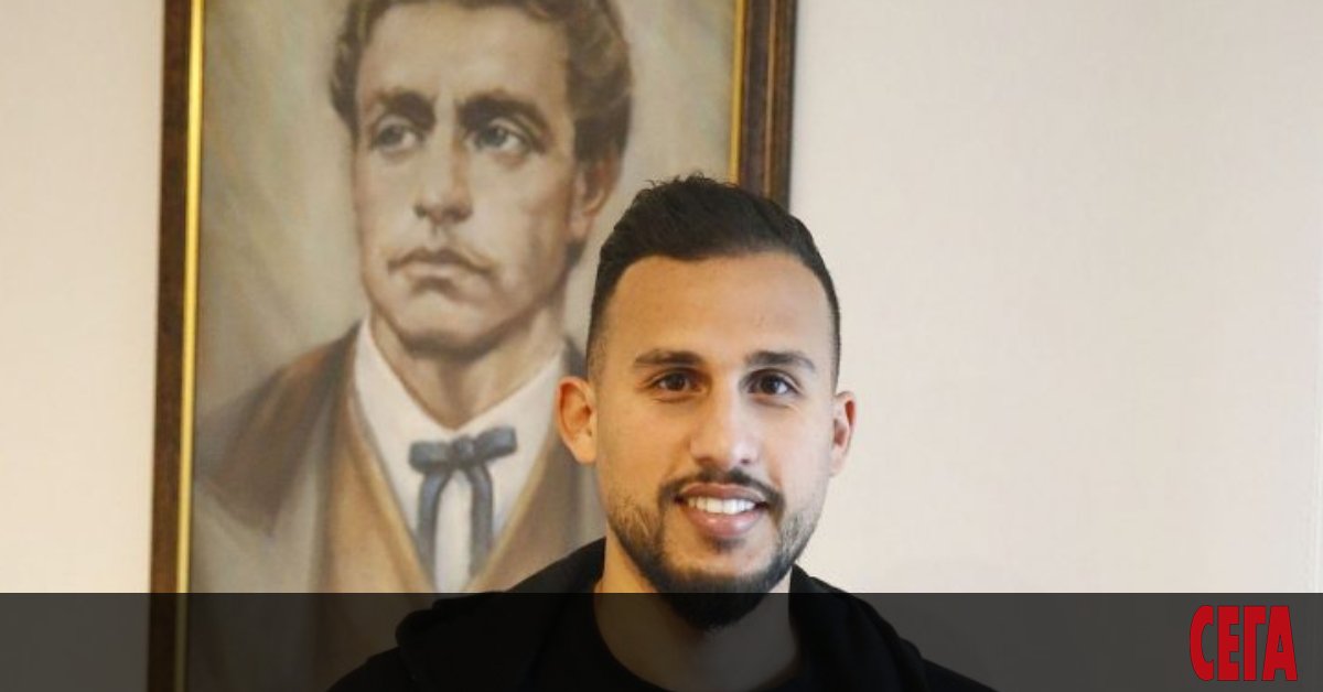 Съставът на Левски се стопява с бързи темпове, след като