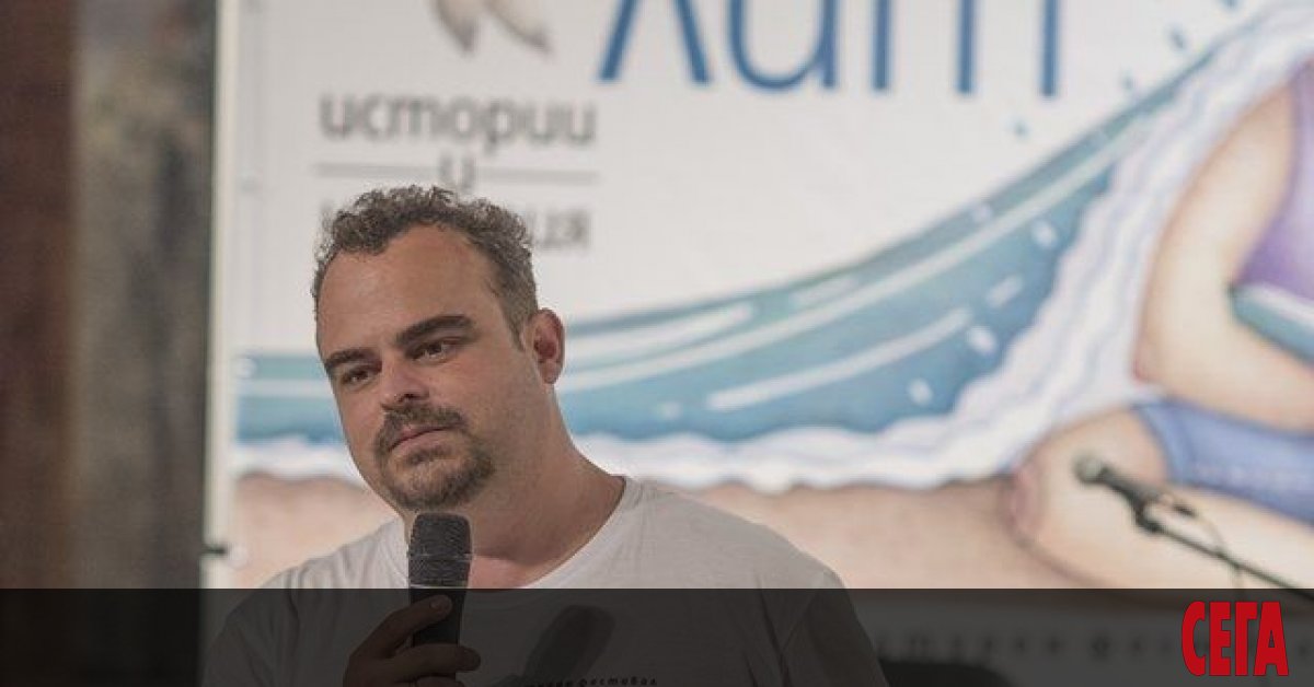 Къде ми са детските книжки, кажи ми, мой прашен сандък,