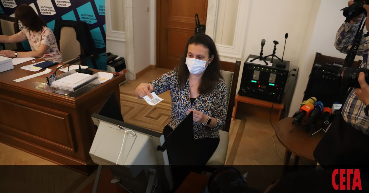 В секция с машина могат да гласуват по 75 избиратели